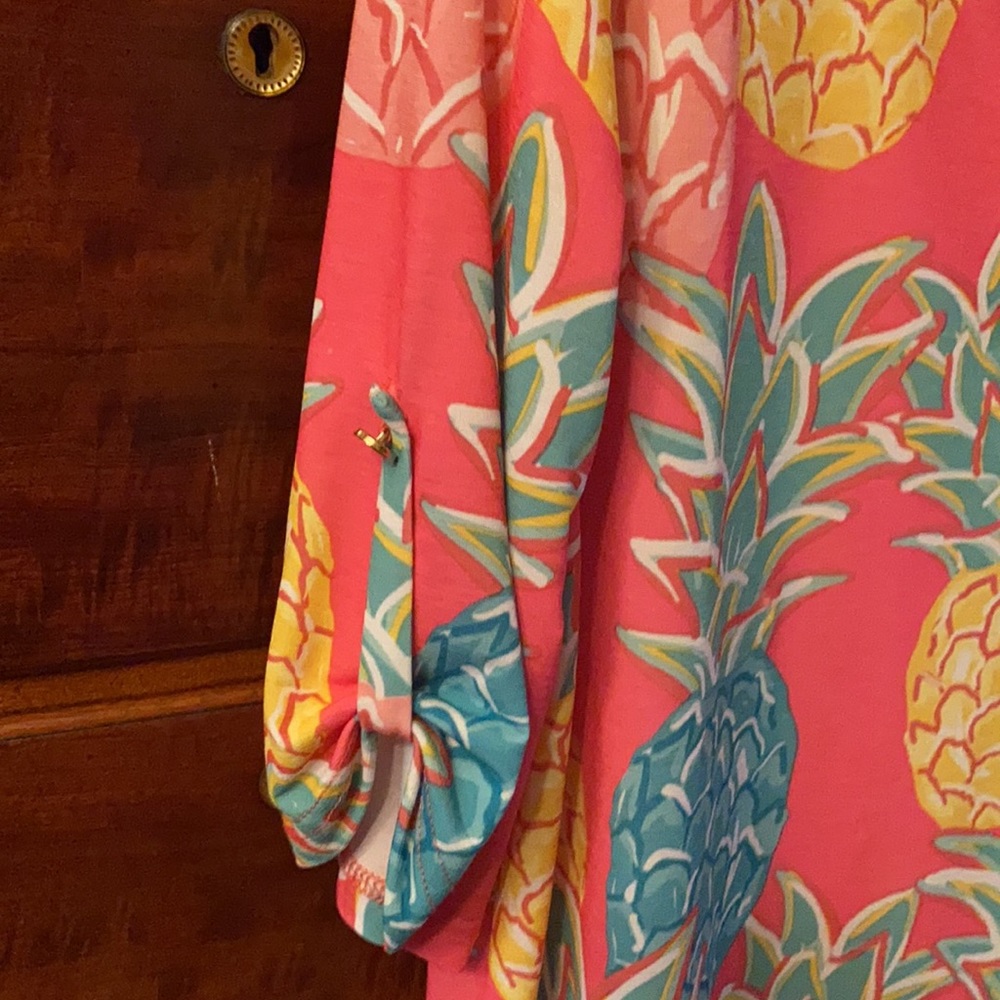 Fun pineapple tunic! Excellent condition! - Picture 2 of 4